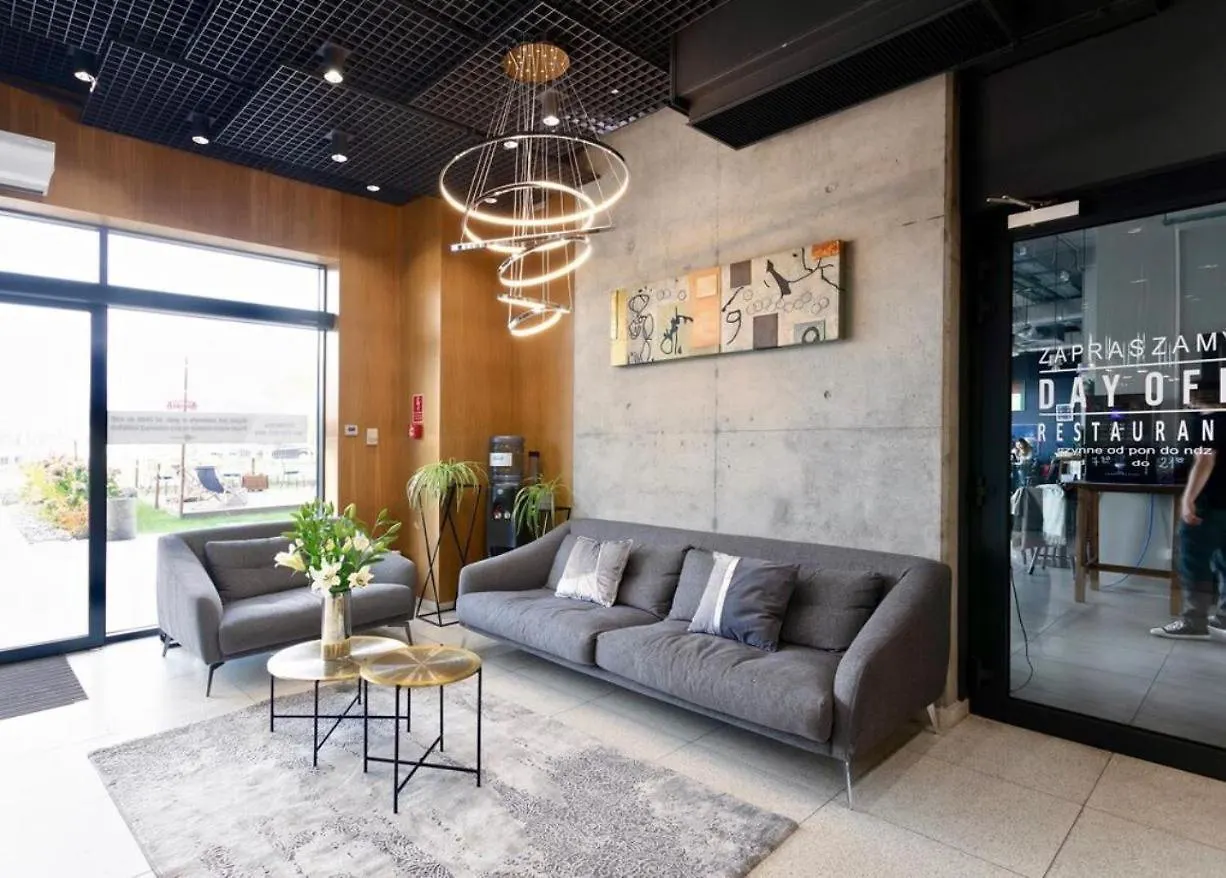 Apartament W Warszawie Dedykowany Parking Podziemny W Cenie, Wifi, Ac, Blisko Centrum New Apartment In Warsaw Finished To A High Specification Fitted Out To A High Standard On The 7Th Floor, Wifi, Underground Parking Price Included